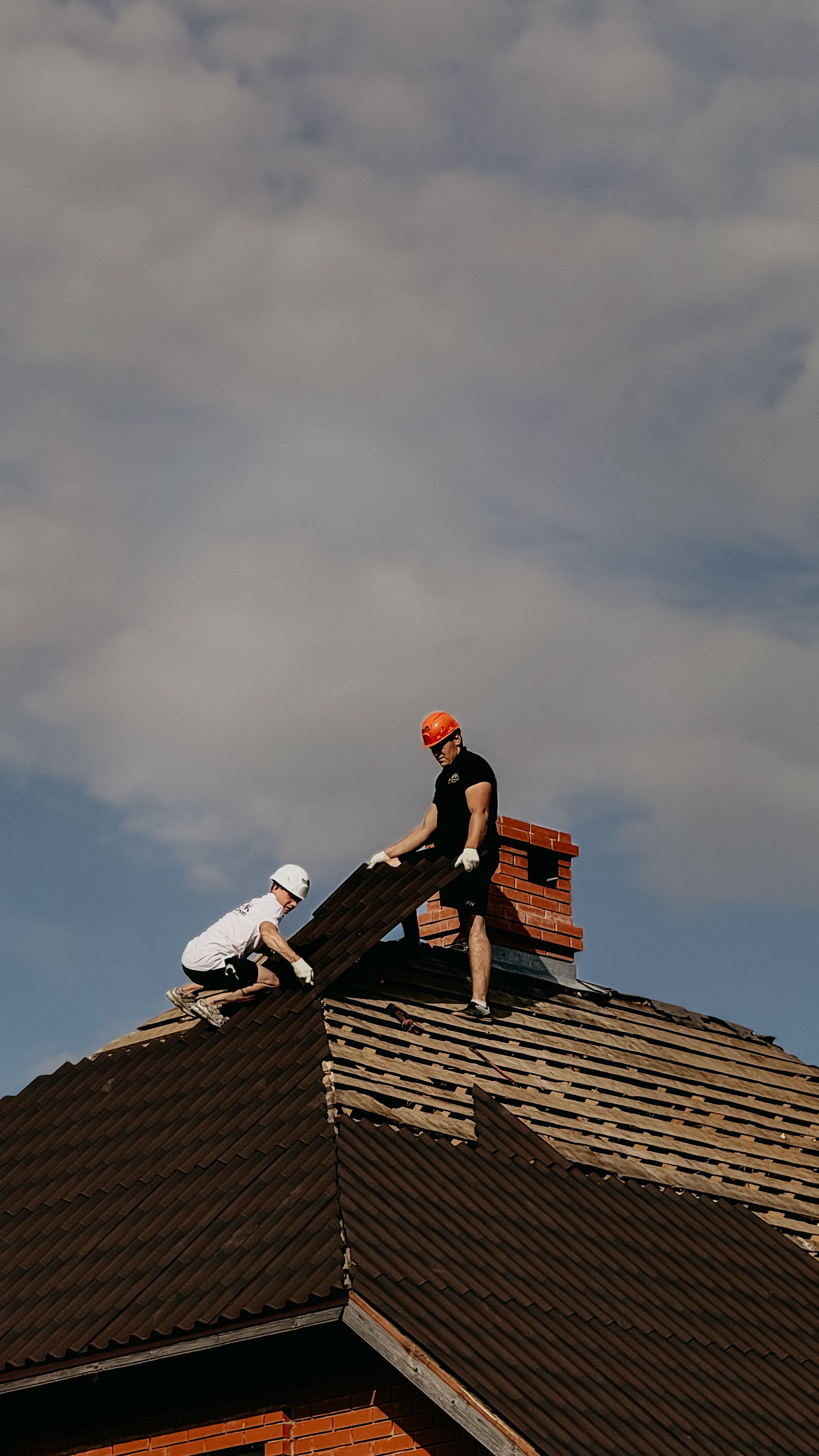 Roof installation service